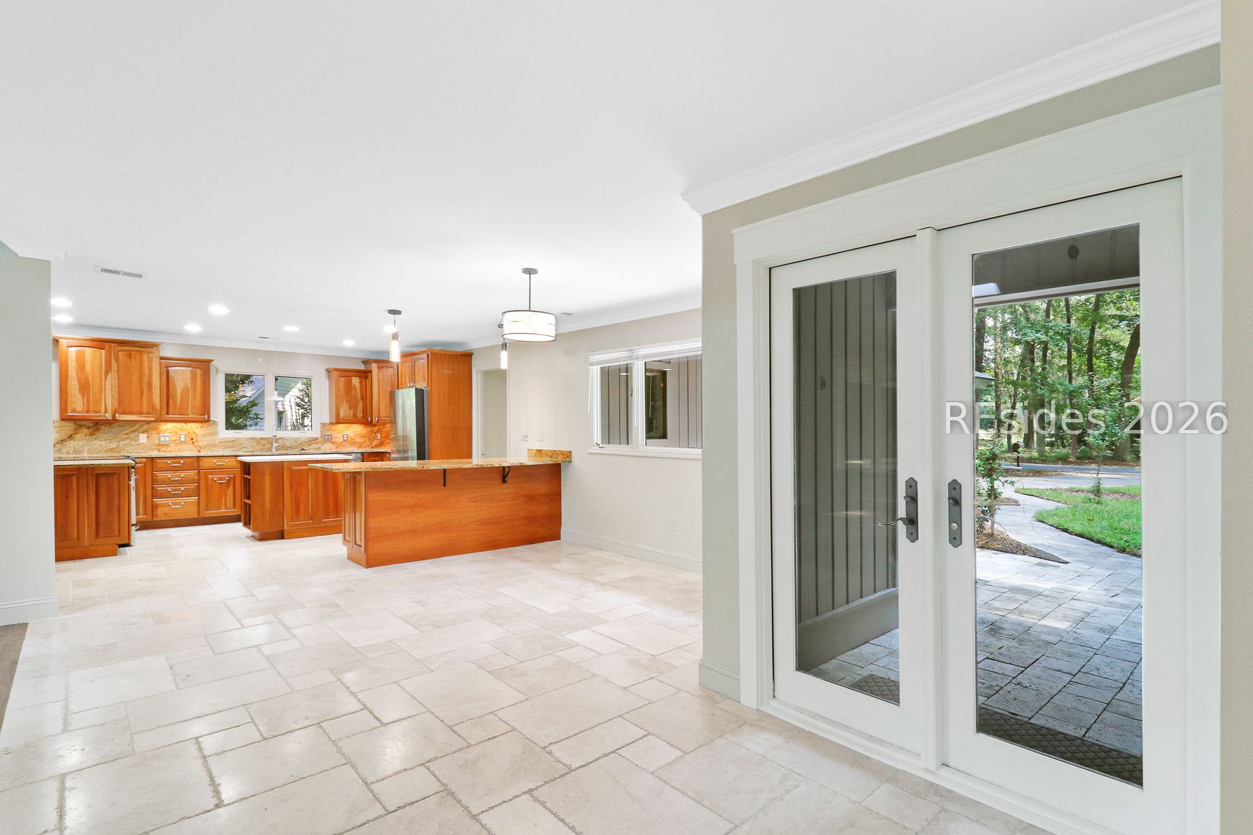 3 Deerfield Road