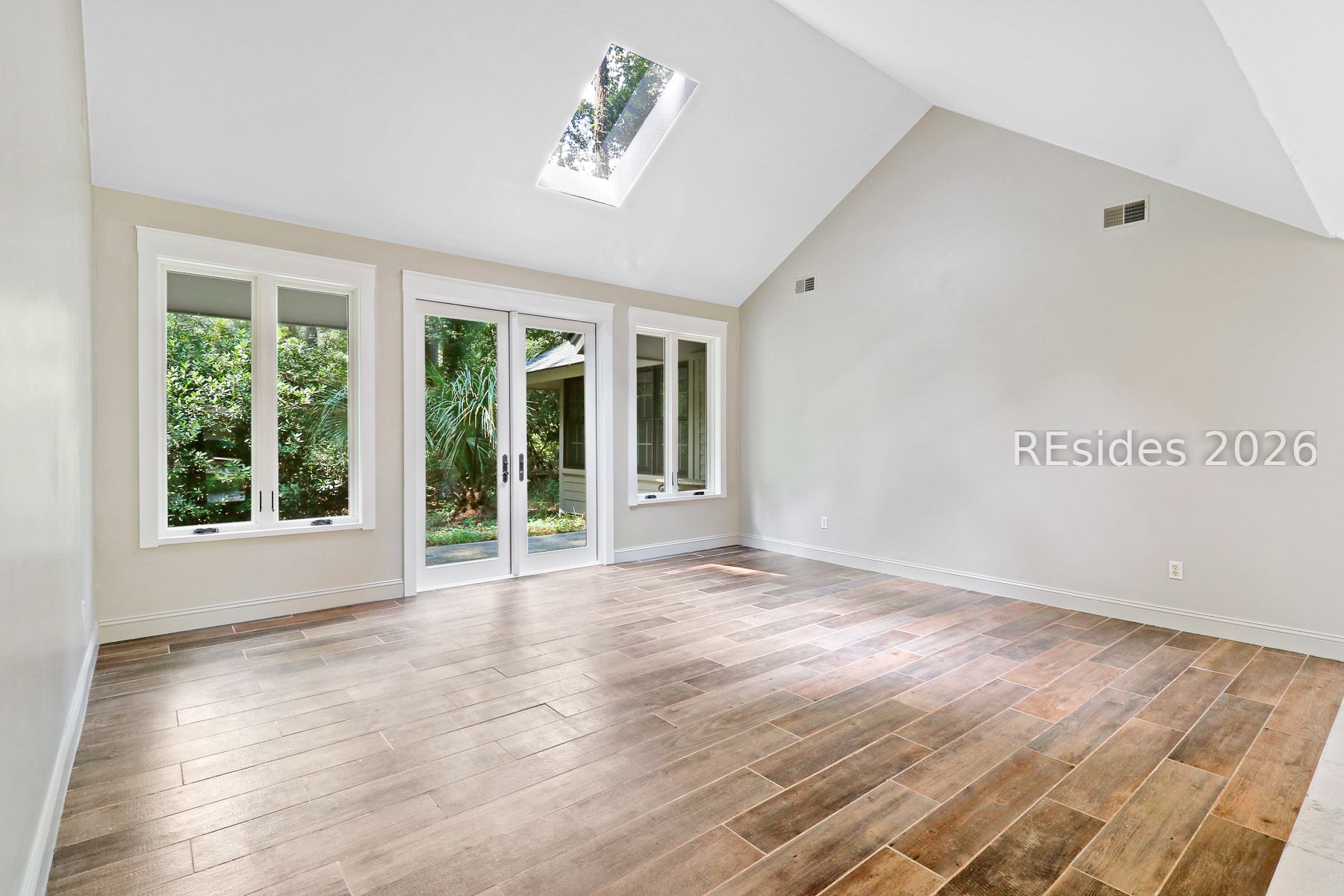 3 Deerfield Road