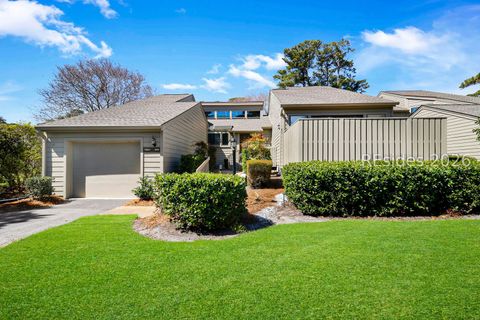 Condo For Sale - 40 Planters Wood Drive #2519<br/> Hilton Head Island, SC 29928