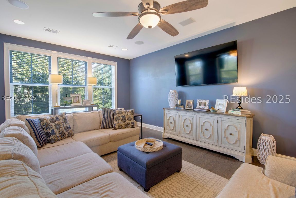 12 Hammock Oaks Circle