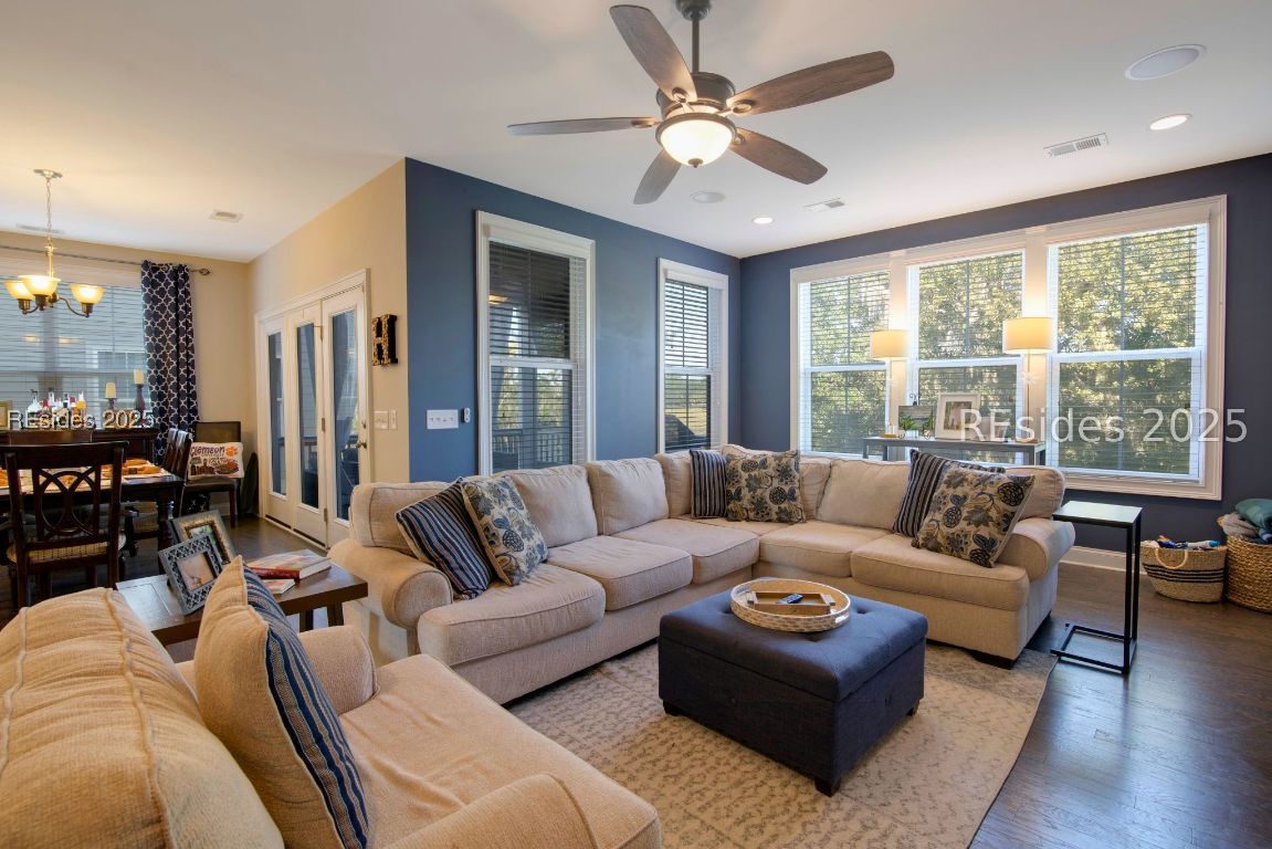 12 Hammock Oaks Circle