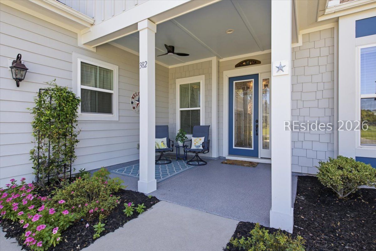 382 Lake Bluff Drive