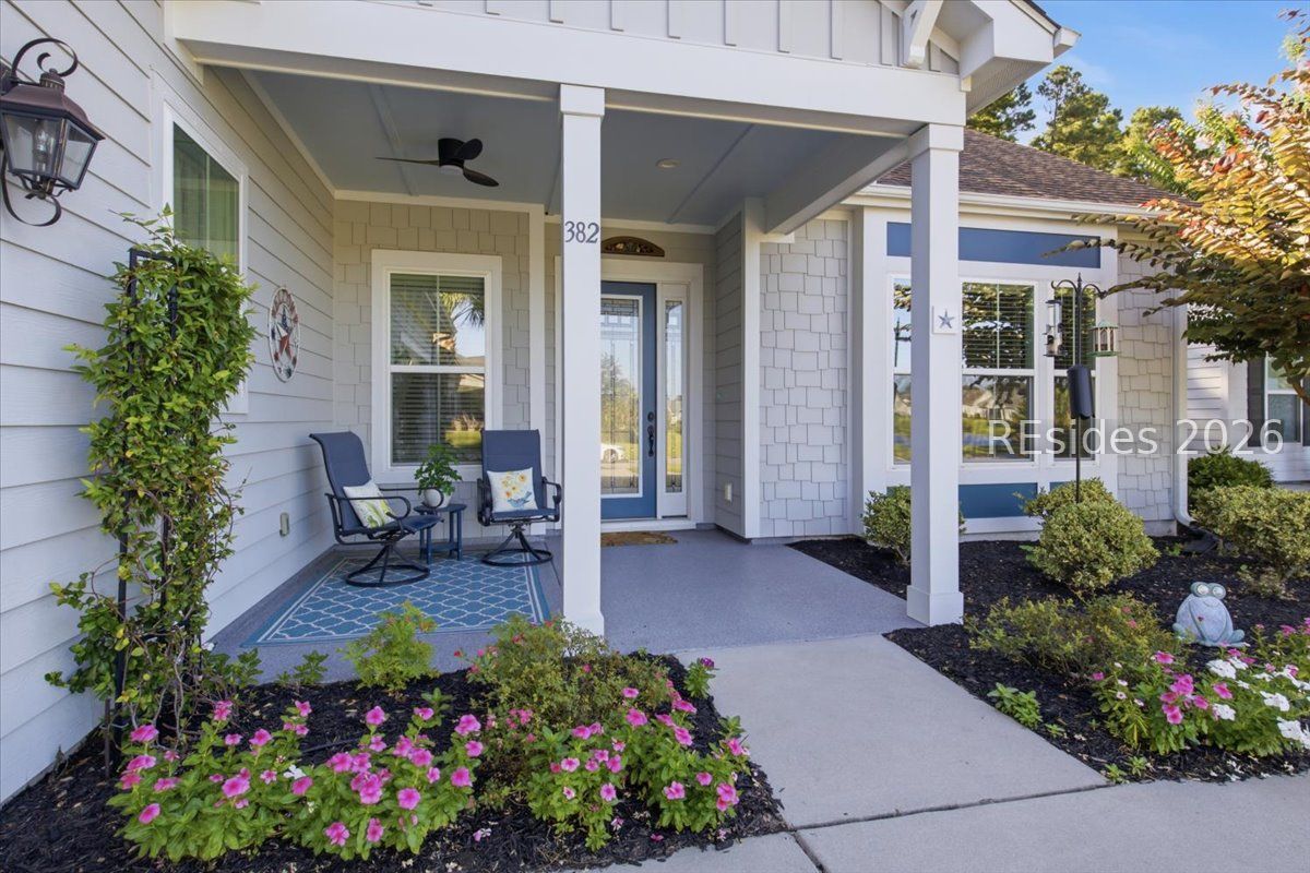382 Lake Bluff Drive