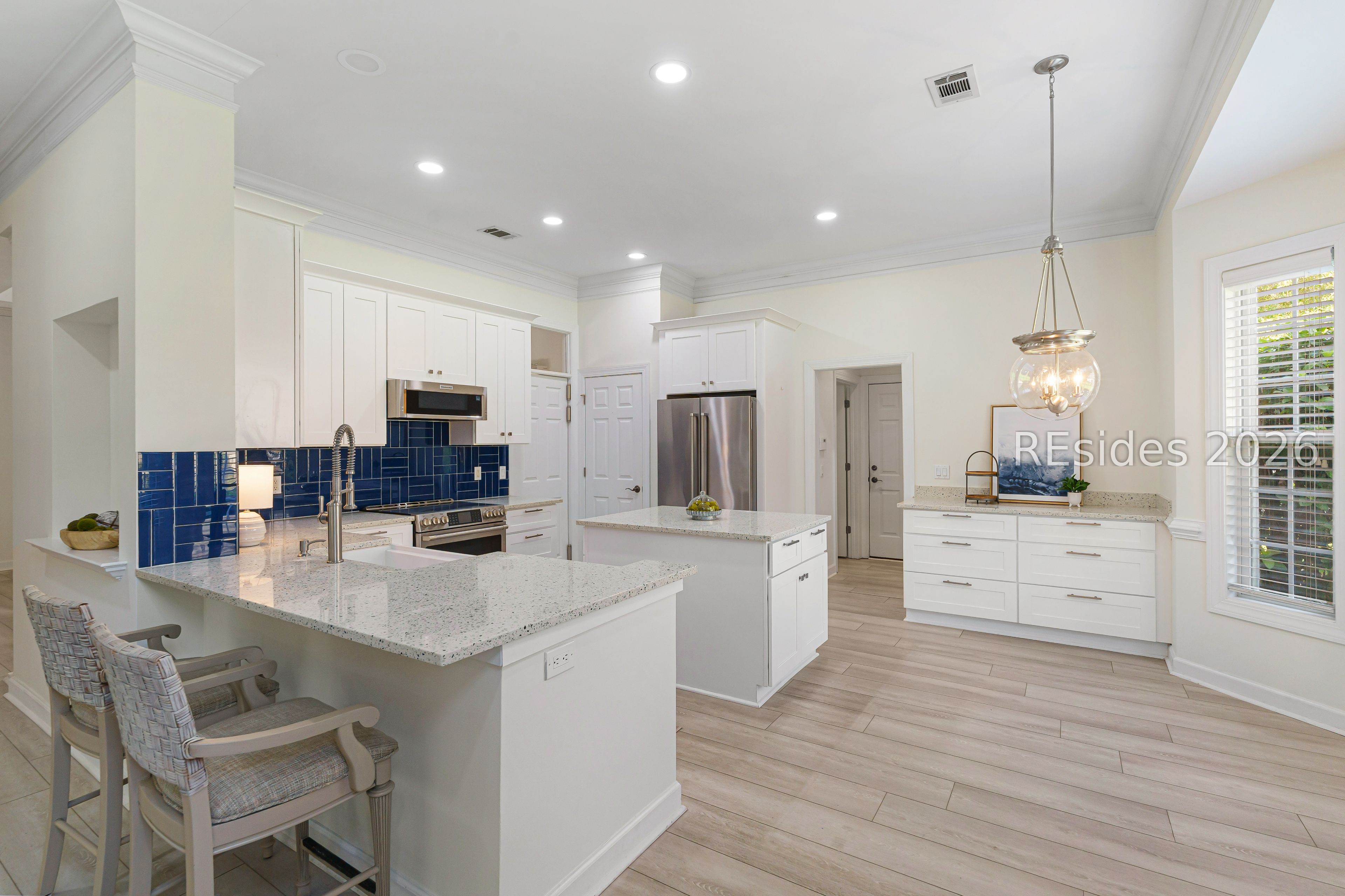 108 Keller Springs