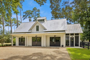 Single Family Residence at 46 Gallavant Road