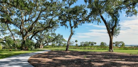 A home in Daufuskie Island