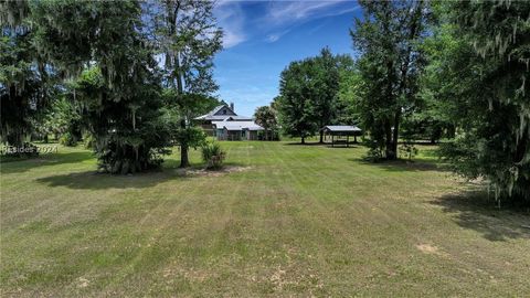 A home in Daufuskie Island