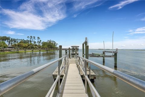 A home in Daufuskie Island