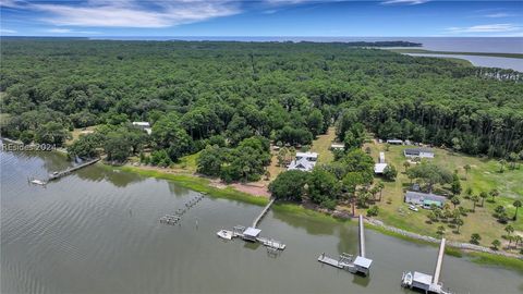 A home in Daufuskie Island