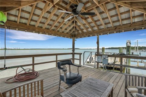 A home in Daufuskie Island