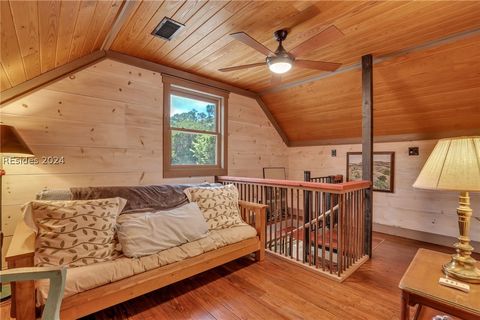 A home in Daufuskie Island