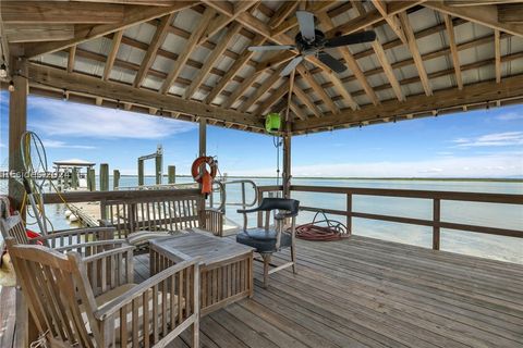 A home in Daufuskie Island