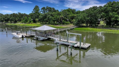 A home in Daufuskie Island