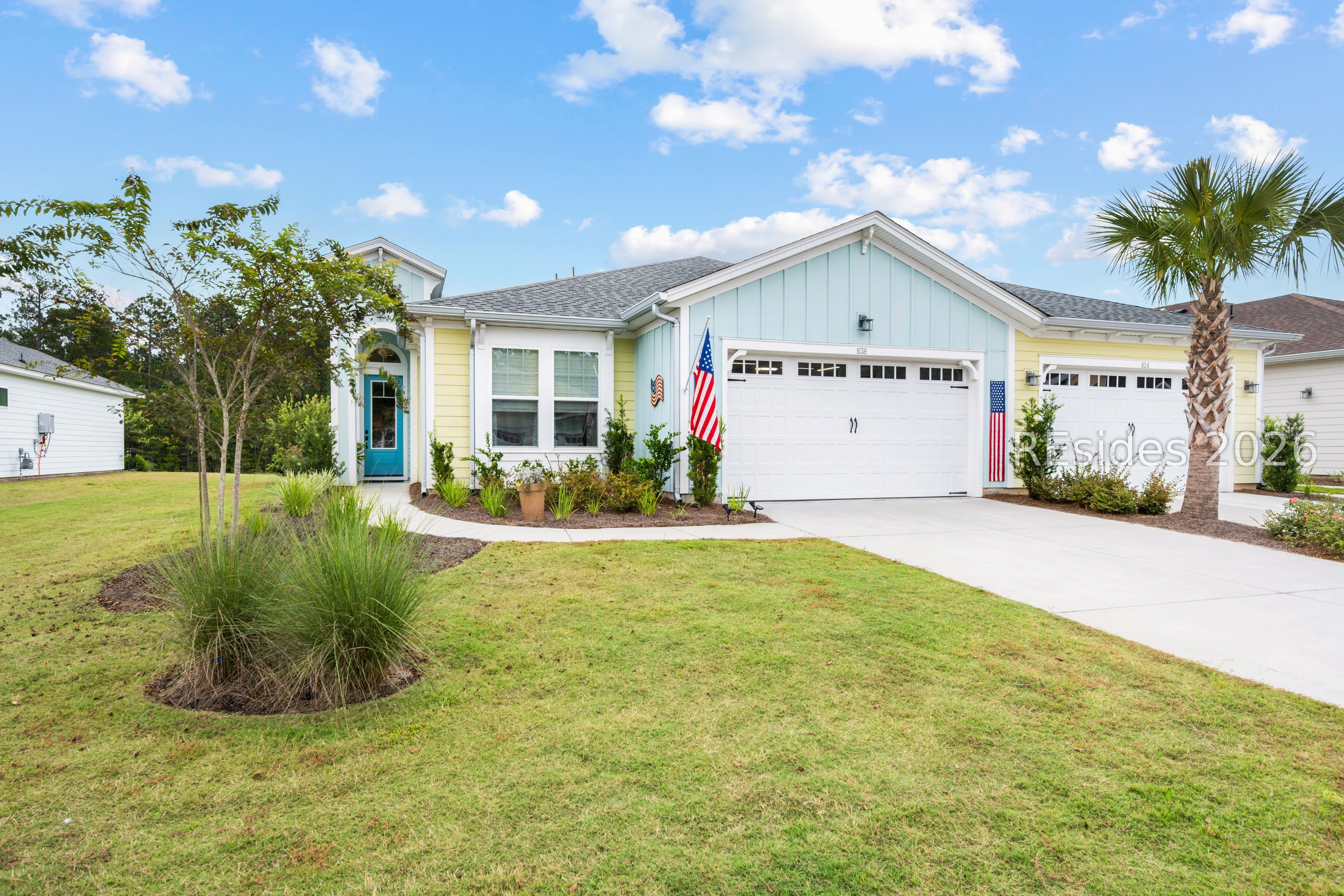 838 Parrot Avenue