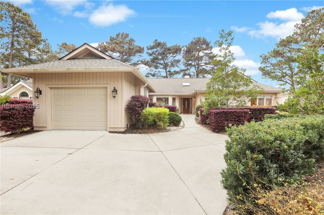 32 Ellenita Drive, Hilton Head Island, South Carolina image 1