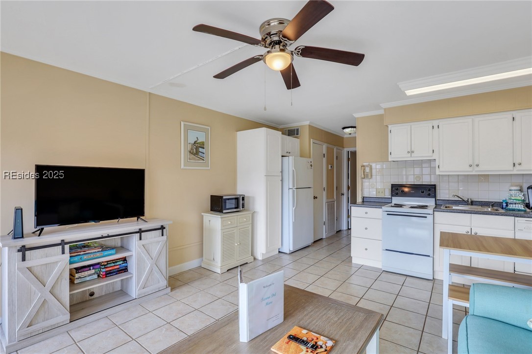 40 Folly Field Road #B115, Hilton Head Island, South Carolina image 24