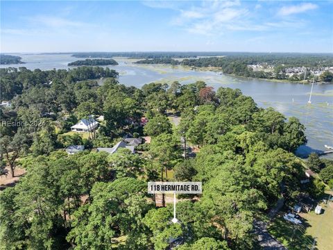 A home in Beaufort