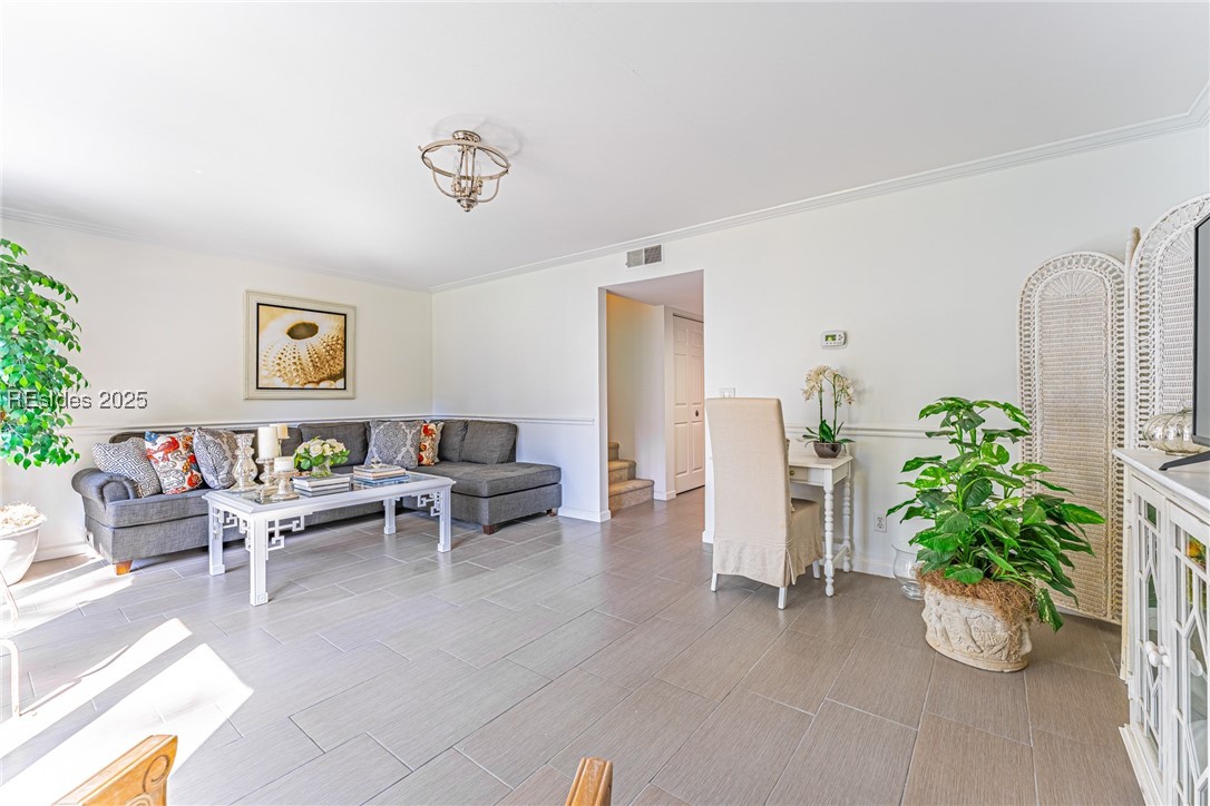 90 Gloucester Road #1005, Hilton Head Island, Texas image 5