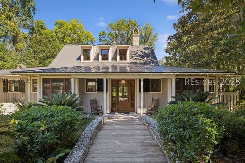 Homes For Sale - 16 Live Oak Forest<br/> Okatie, SC 29909