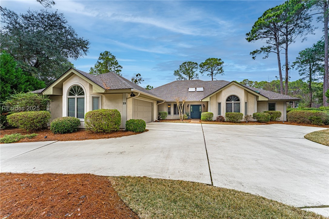 23 Oyster Bay Place, Hilton Head Island, South Carolina image 1