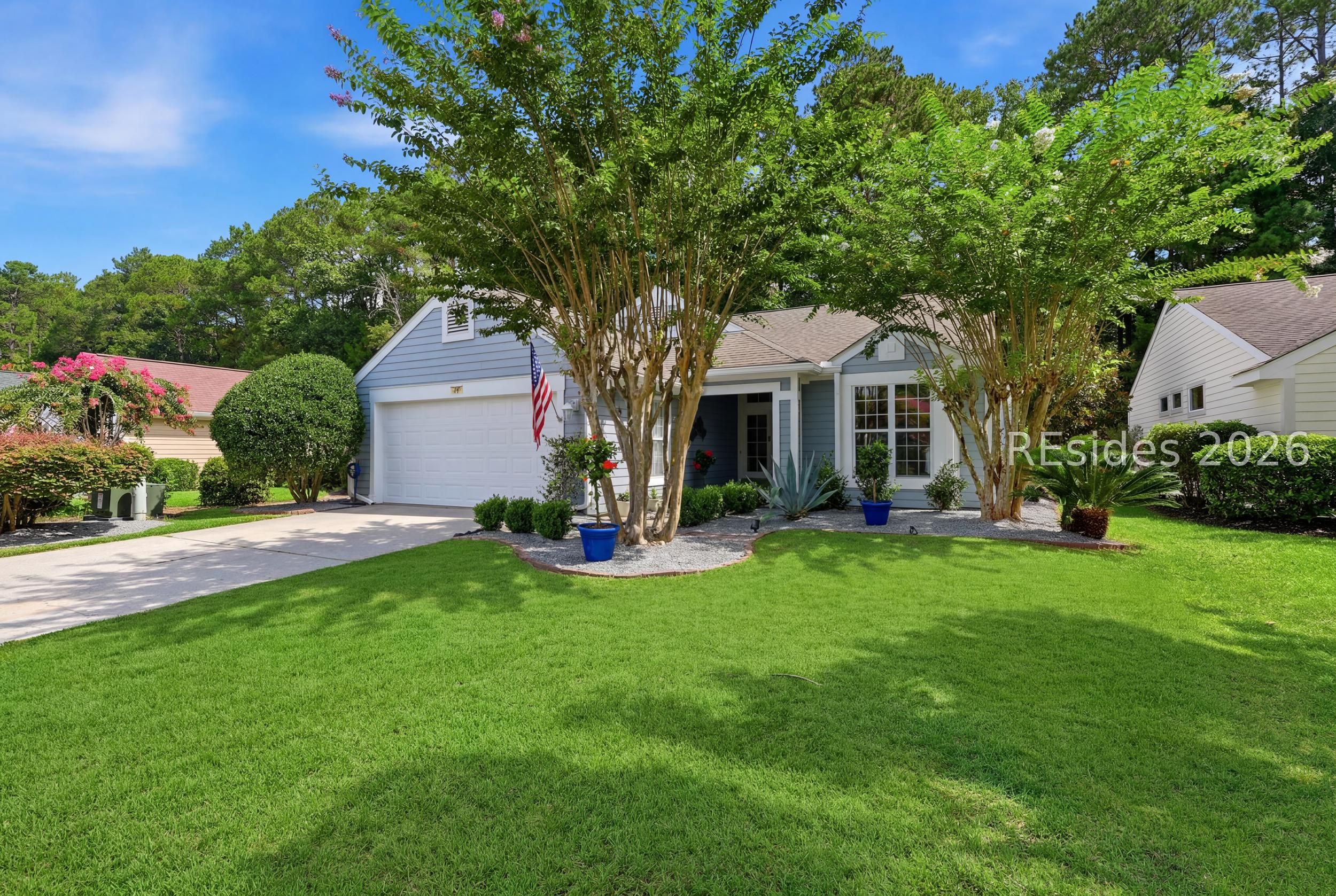 35 Broughton Circle