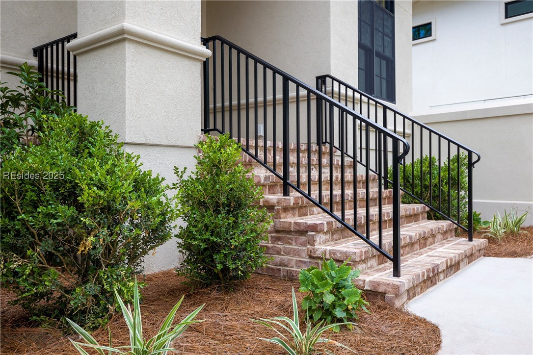 6 Berkshire Ct Road, Hilton Head Island, Texas image 3