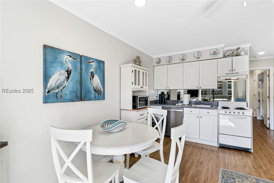 40 Folly Field Road #B149, Hilton Head Island, South Carolina image 10