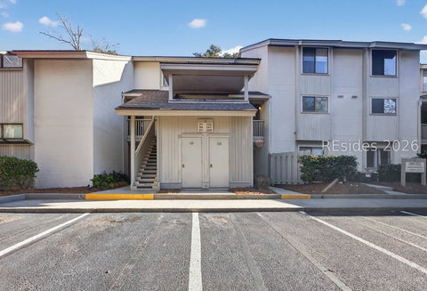 Condo For Sale - 36 Deallyon Avenue #102<br/> Hilton Head Island, SC 29928