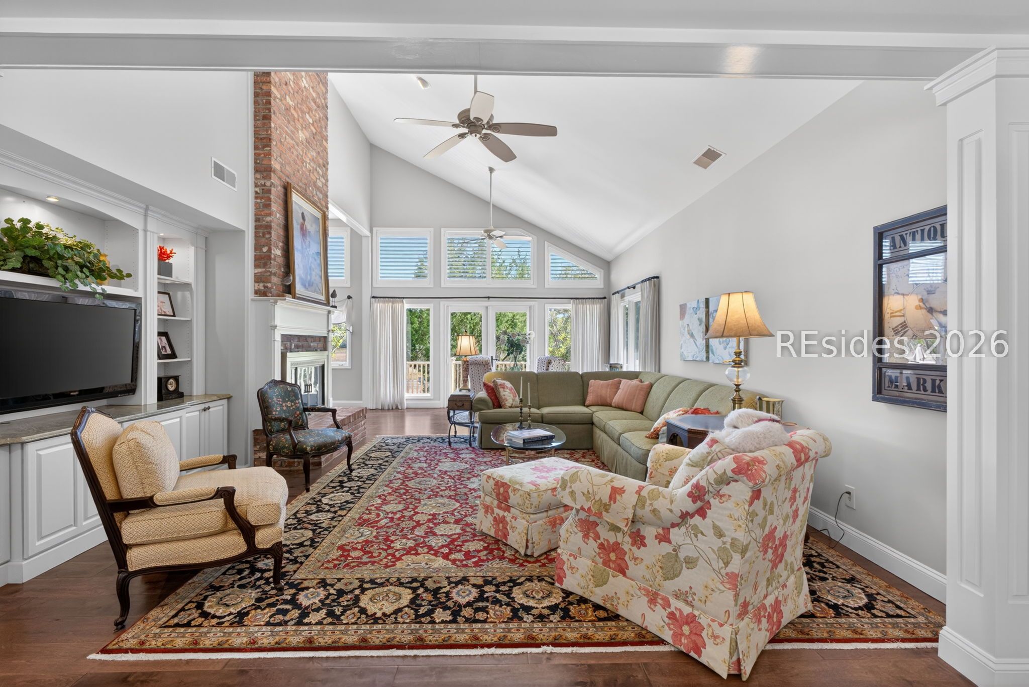 10 Long Marsh Lane