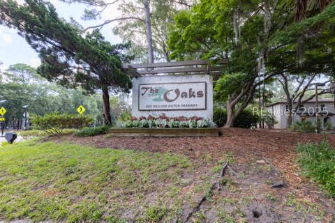 Condo For Sale - 400 Wm Hilton Parkway #110<br/> Hilton Head Island, SC 29926