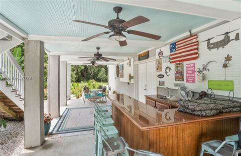 A home in Seabrook