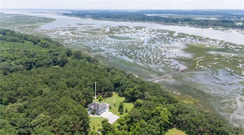 A home in Seabrook