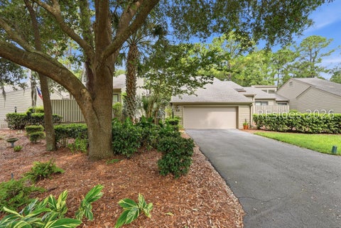 Condo For Sale - 40 Planters Wood Drive #2516<br/> Hilton Head Island, SC 29928