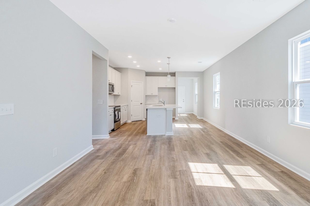 438 Givhans Loop