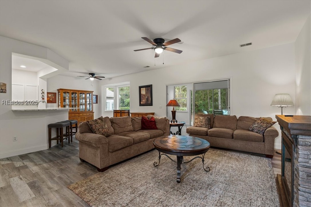 61 Hampton Circle, Bluffton, Texas image 4