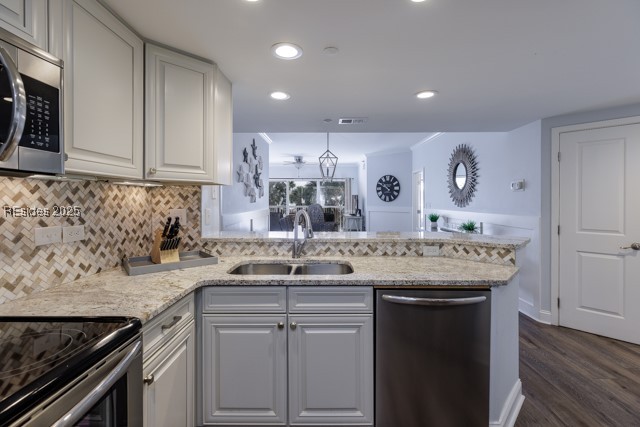 77 Ocean Lane #212, Hilton Head Island, South Carolina image 14