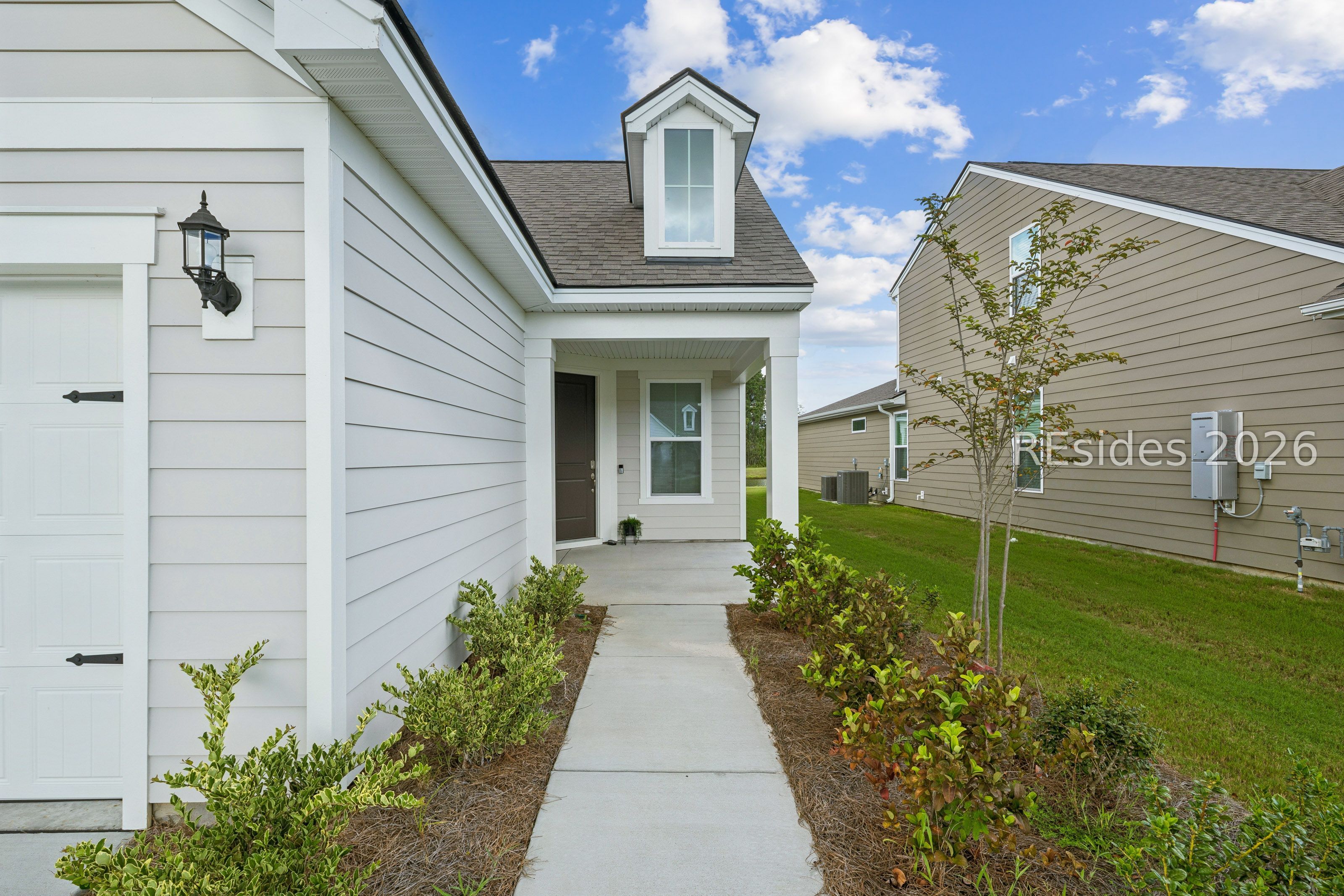 522 Aurora Way
