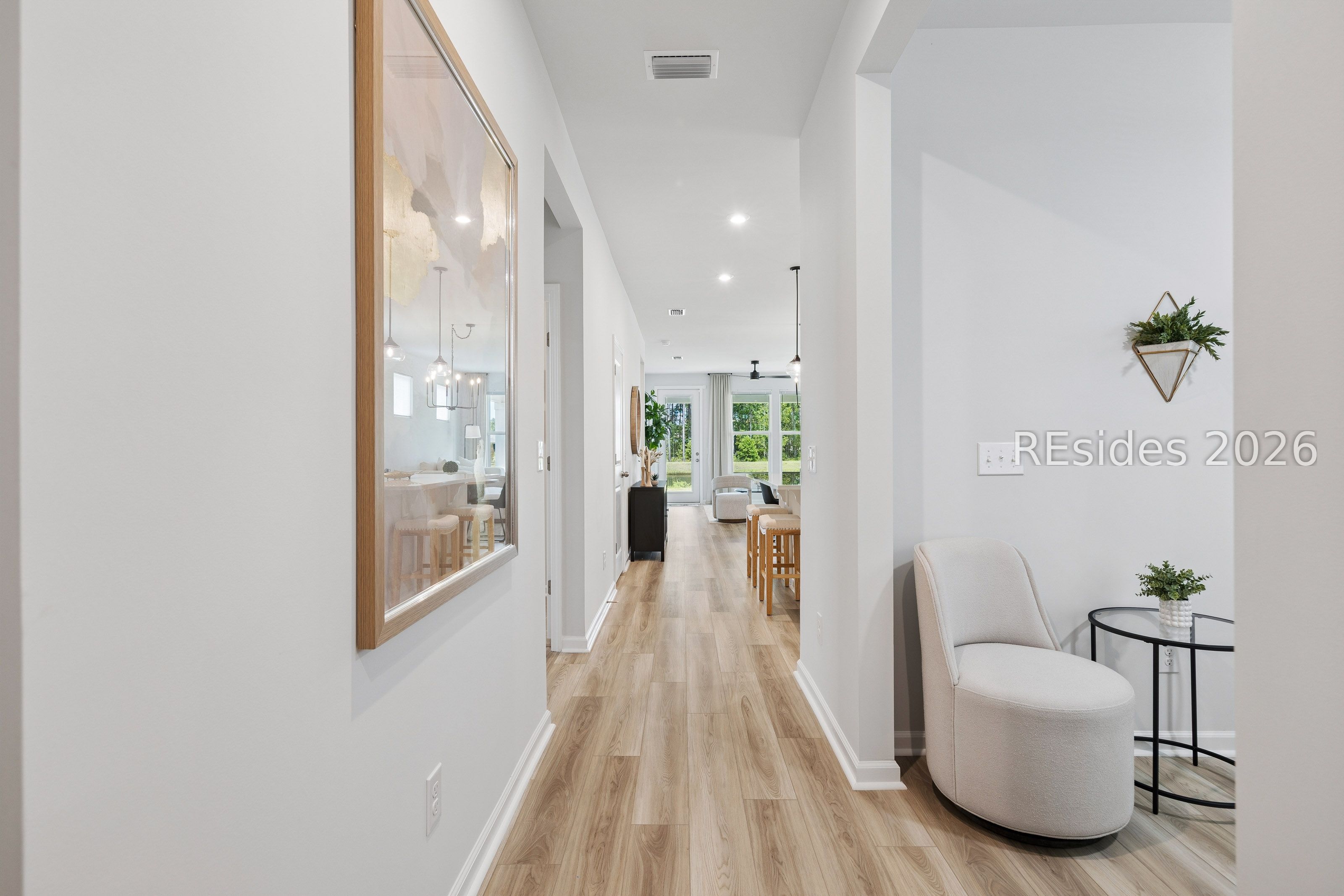 522 Aurora Way
