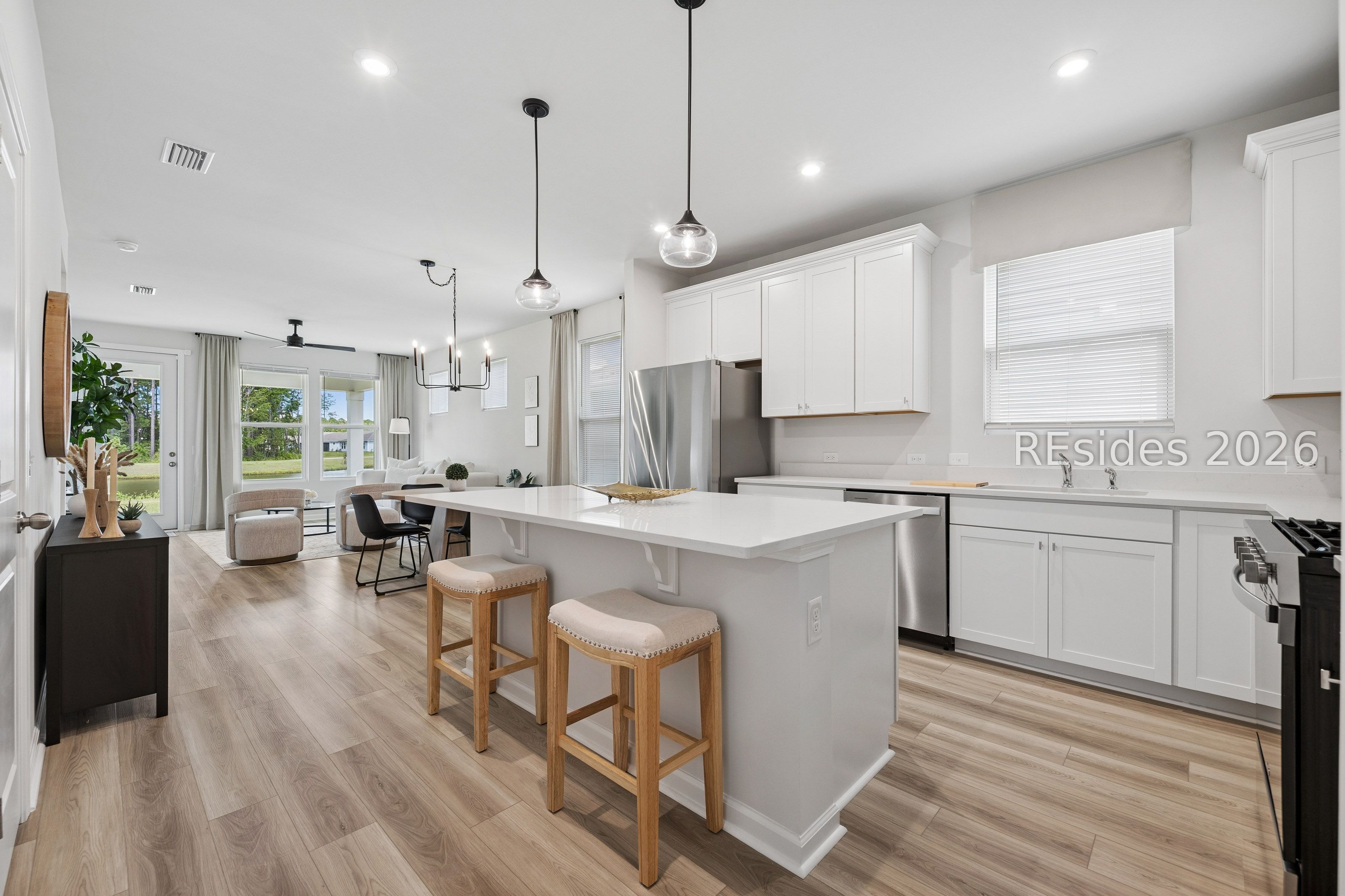 522 Aurora Way