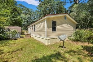 137 Thelma Drive, Summerville, South Carolina image 2