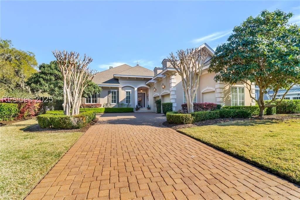 1 E Summerton Drive