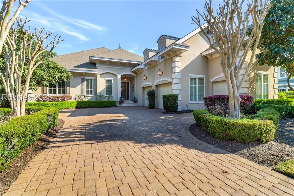 1 E Summerton Drive