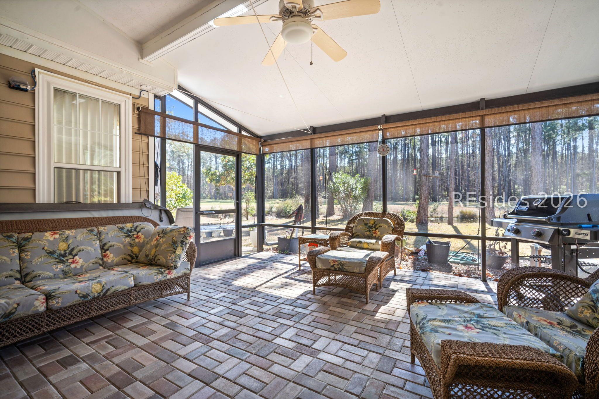 5 Glenwood Springs Court