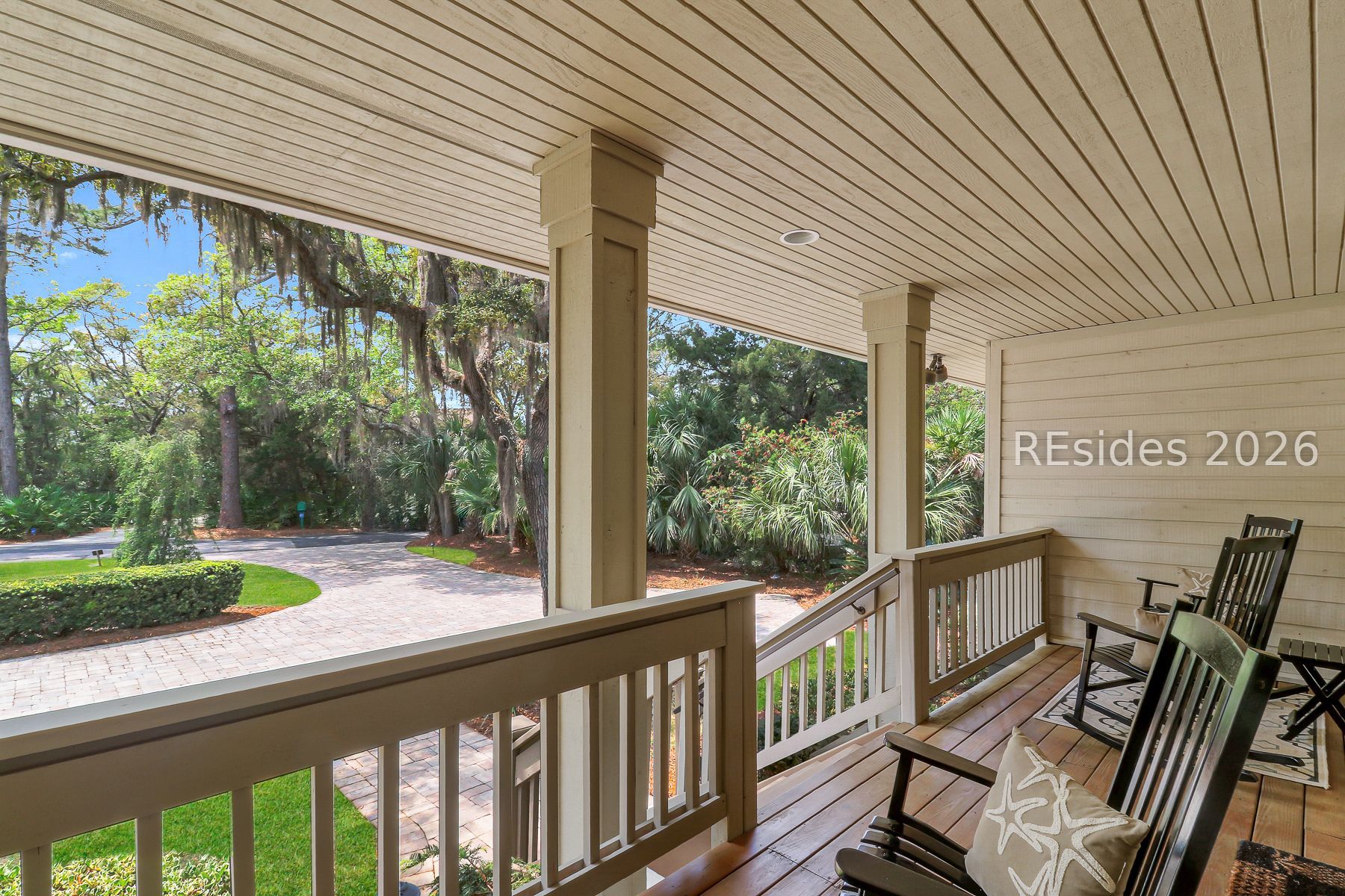 21 Long Marsh Lane