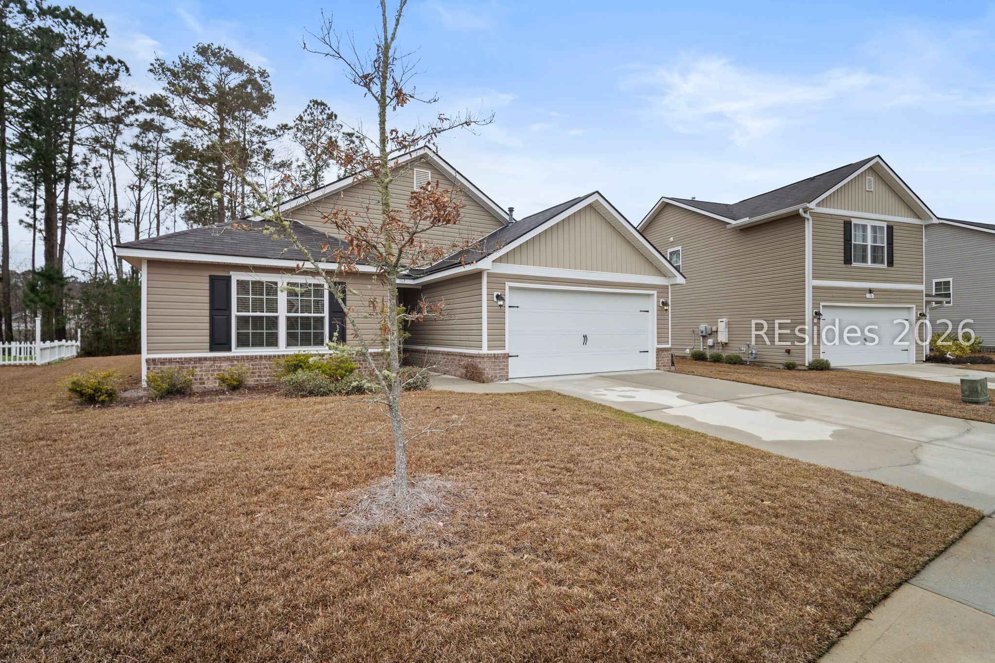 112 Lakeway Drive