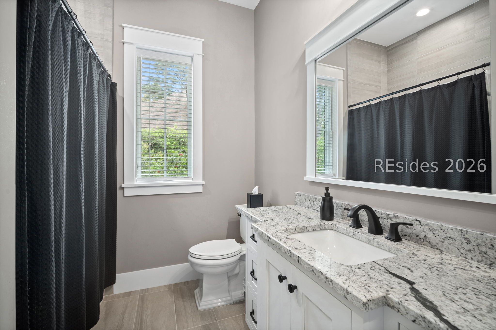 Hilton Head Island, South Carolina, 29926, United States, 4 Bedrooms Bedrooms, ,4 BathroomsBathrooms,Residential,Active,2033366