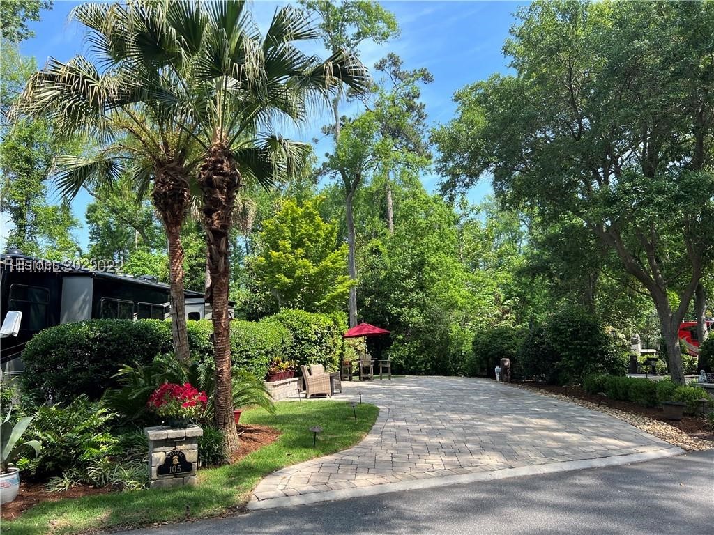 133 Arrow Rd., #105 Rd, Hilton Head Island, Texas image 1