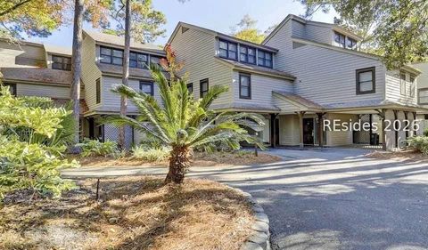 Homes For Sale - 10 Trent Jones Lane<br/> Hilton Head Island, SC 29928
