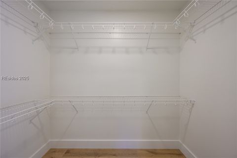 listing image 77