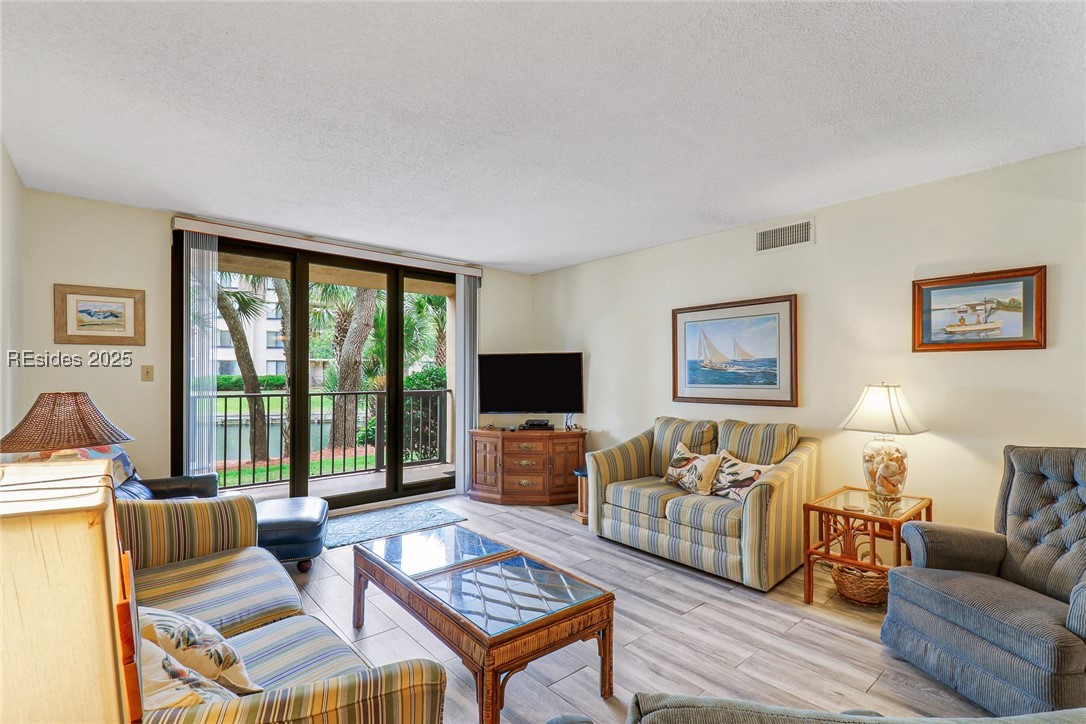 85 Folly Field Road #6105, Hilton Head Island, South Carolina image 5